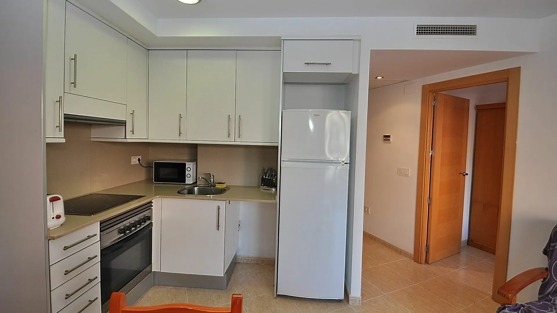 Apartment Ilia يوريت دي مار