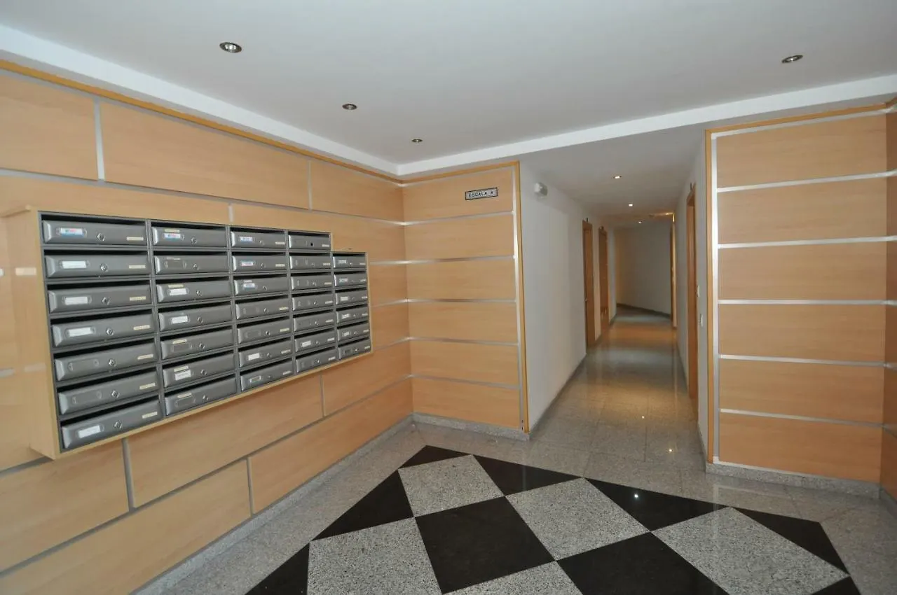 Apartment Ilia يوريت دي مار