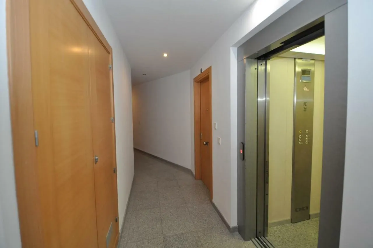 Apartment Ilia يوريت دي مار